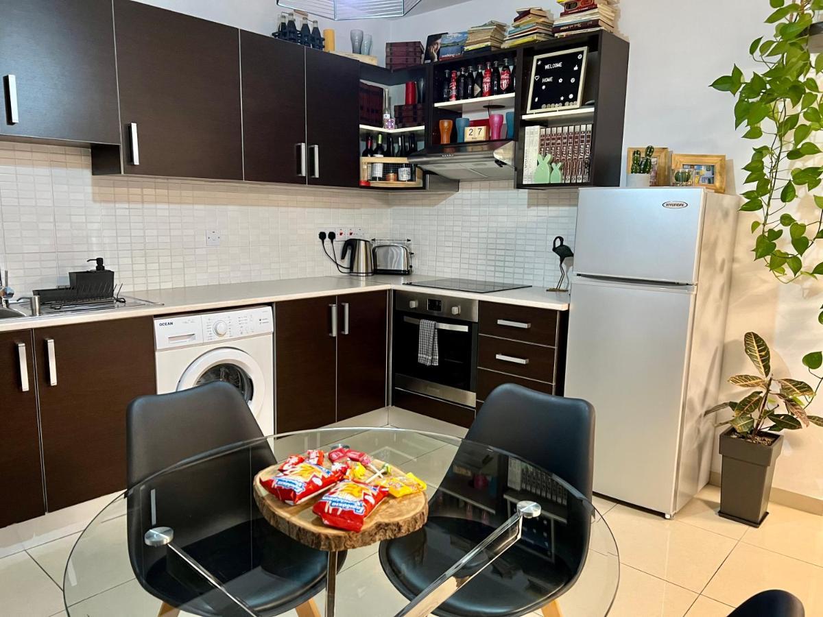 Fat Cow Apartment 103 Larnaca Dış mekan fotoğraf