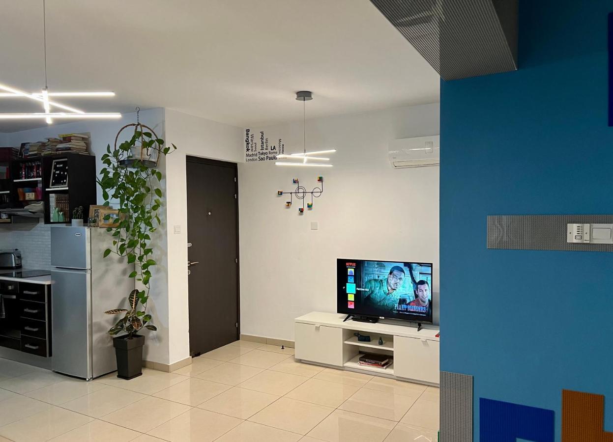 Fat Cow Apartment 103 Larnaca Dış mekan fotoğraf